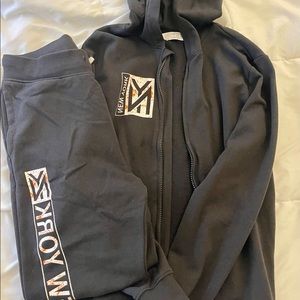 H&M boys sweatsuit